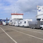 Einfahrt in die Fähre in Zeebrugge